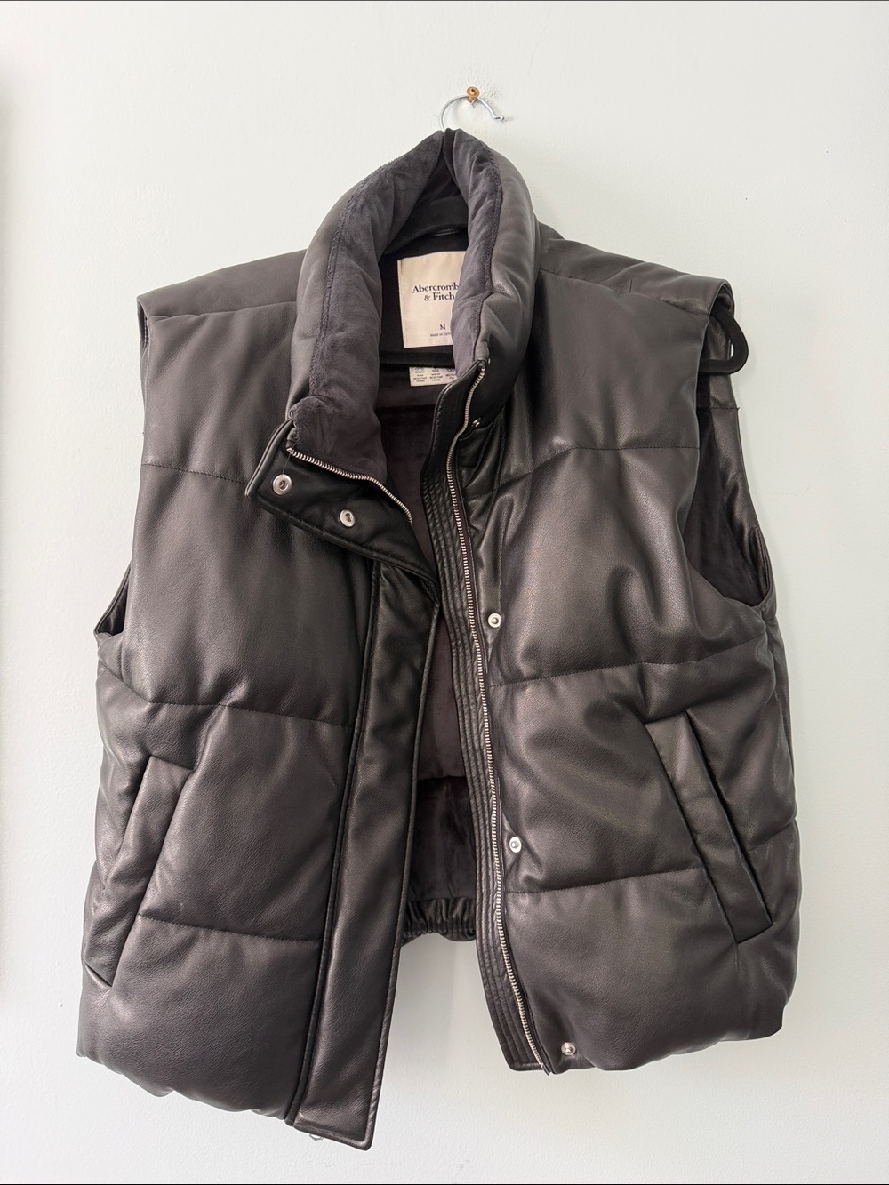 Abercrombie & Fitch Black Quilted Leather Puffer Vest